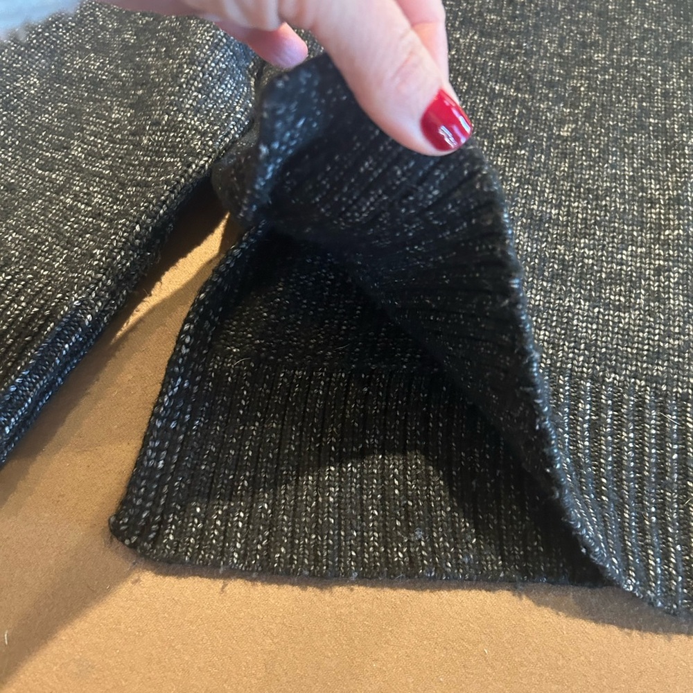 Z Supply women’s Vino sweater - Picture 6 of 7